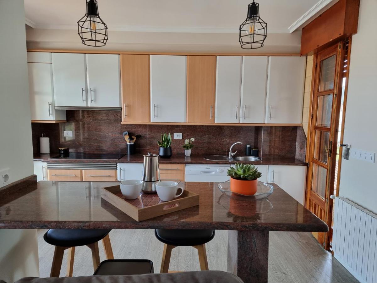 Apartamentos Ria De Альдан Экстерьер фото